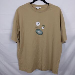 Urban Revivo Men's Graphic Abstract Face T-Shirt Mustard Green Size Med/Large